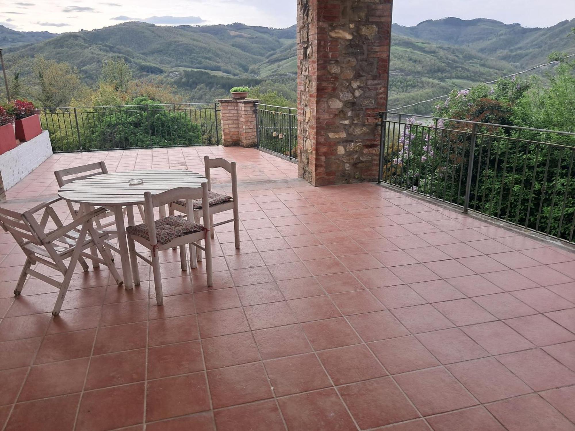 Castello Di Giomici Quarto foto